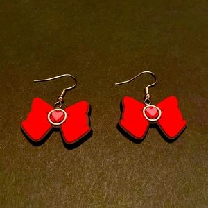 SALE NTW Sailor Moon Bow Earring